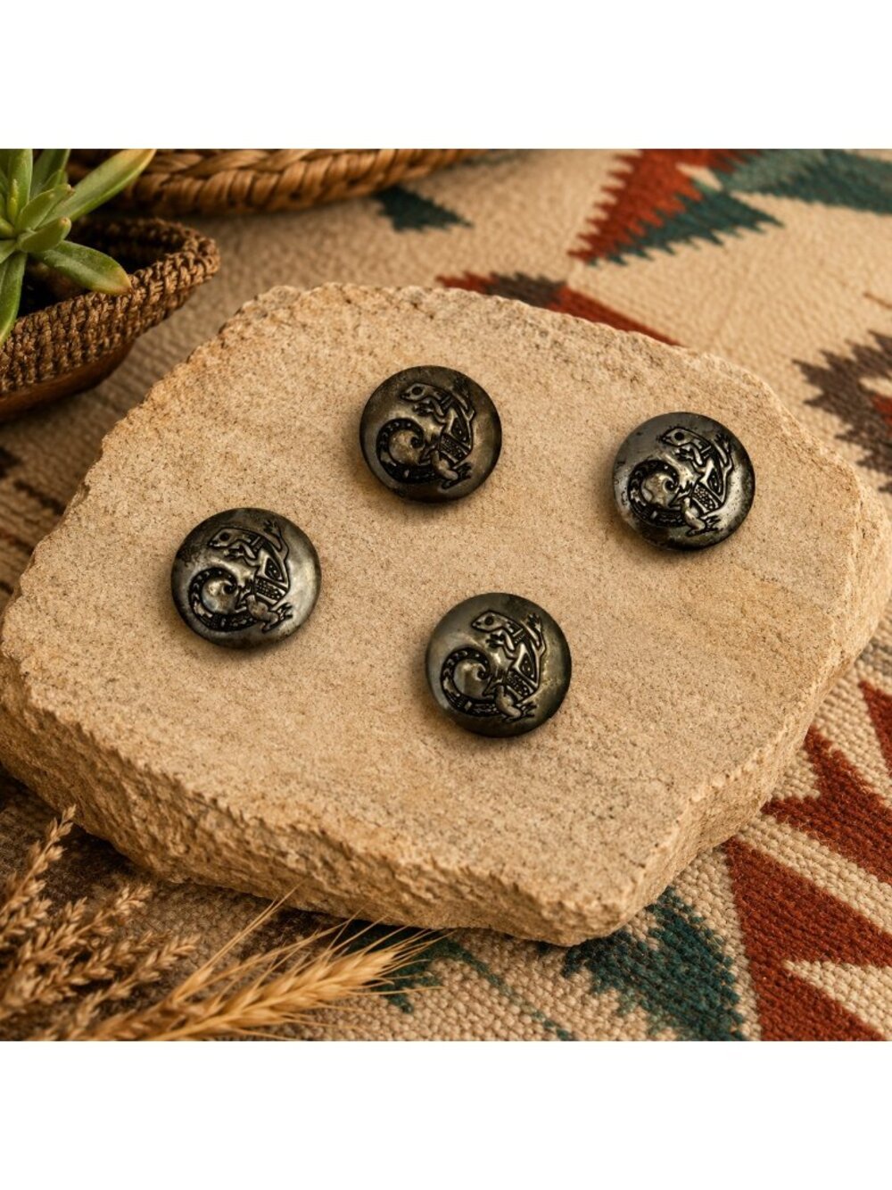 Vintage Silverplated Southwestern Lizard Gecko Button Covers Lot of 4